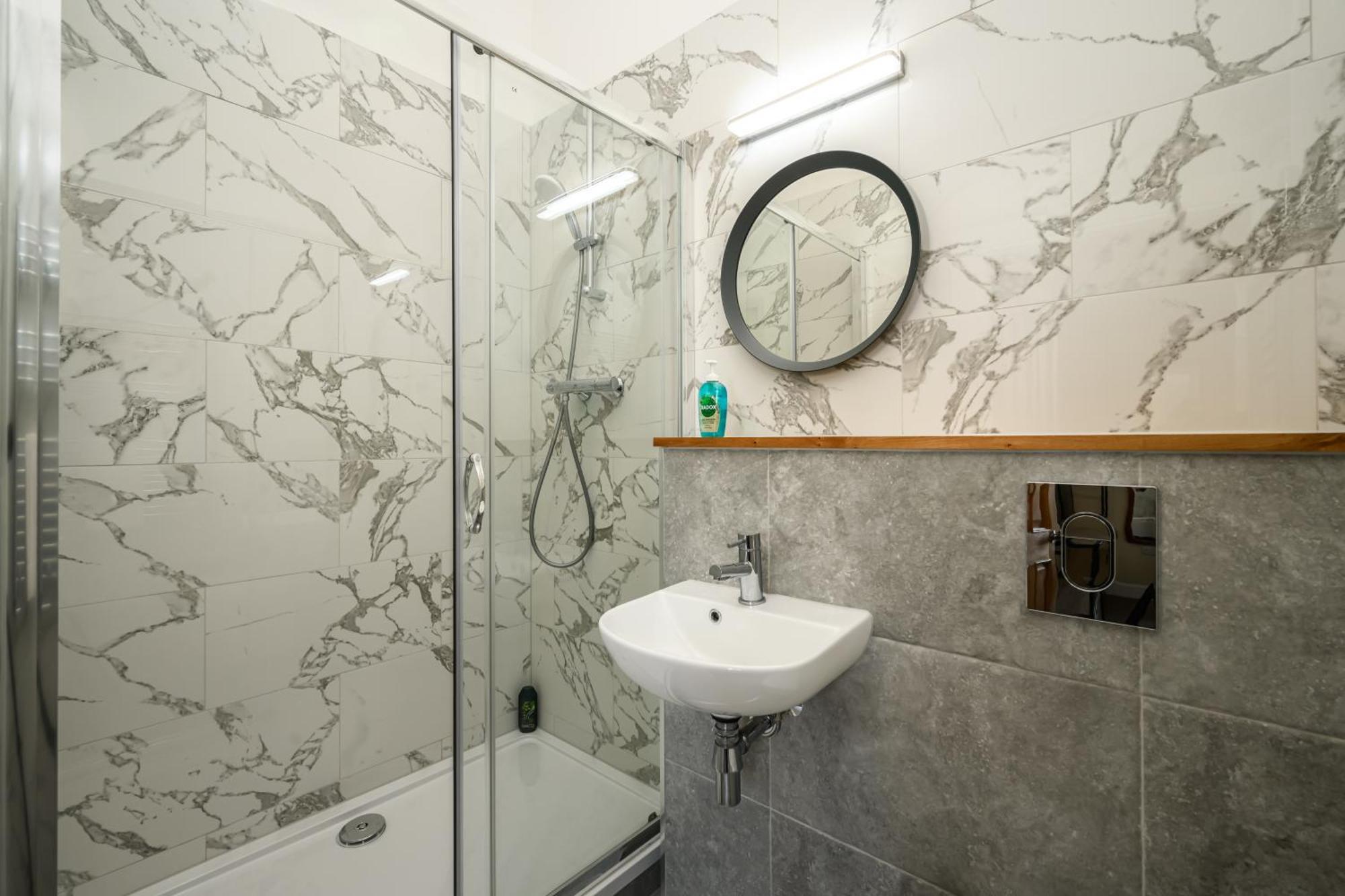 5-Br 3-Bth Newington Apartment - Modern & Spacious Edinburgh Dış mekan fotoğraf